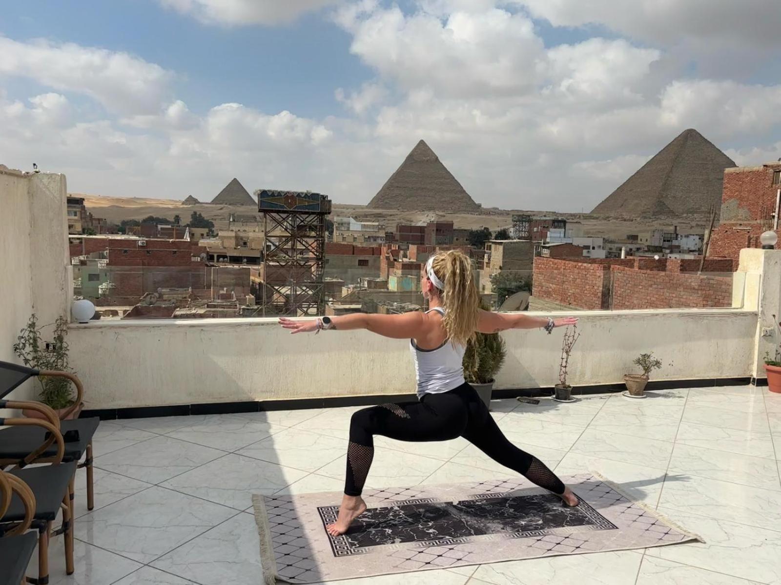 Eagles Pyramids View 호텔 Kafret el-Gabal 외부 사진