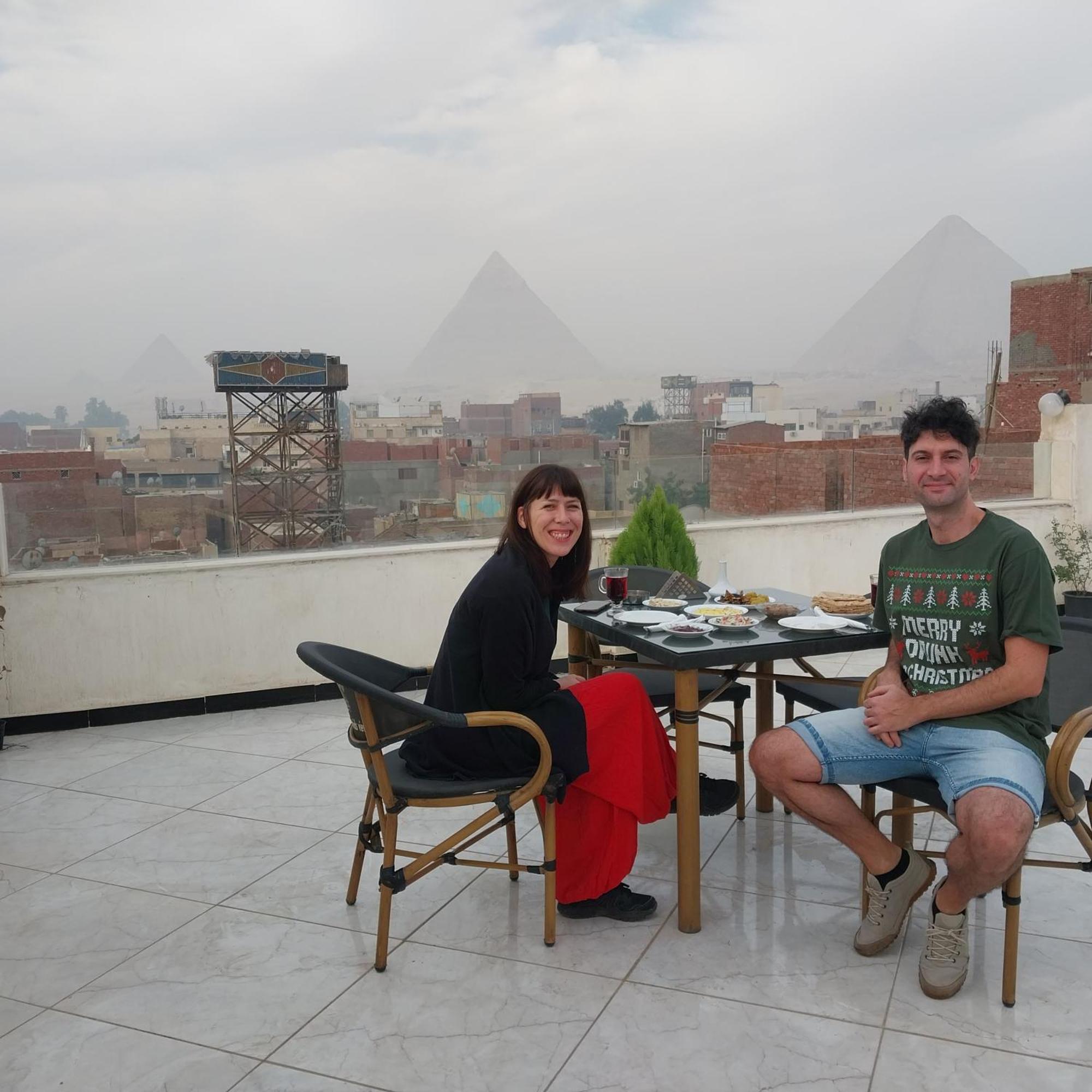 Eagles Pyramids View 호텔 Kafret el-Gabal 외부 사진