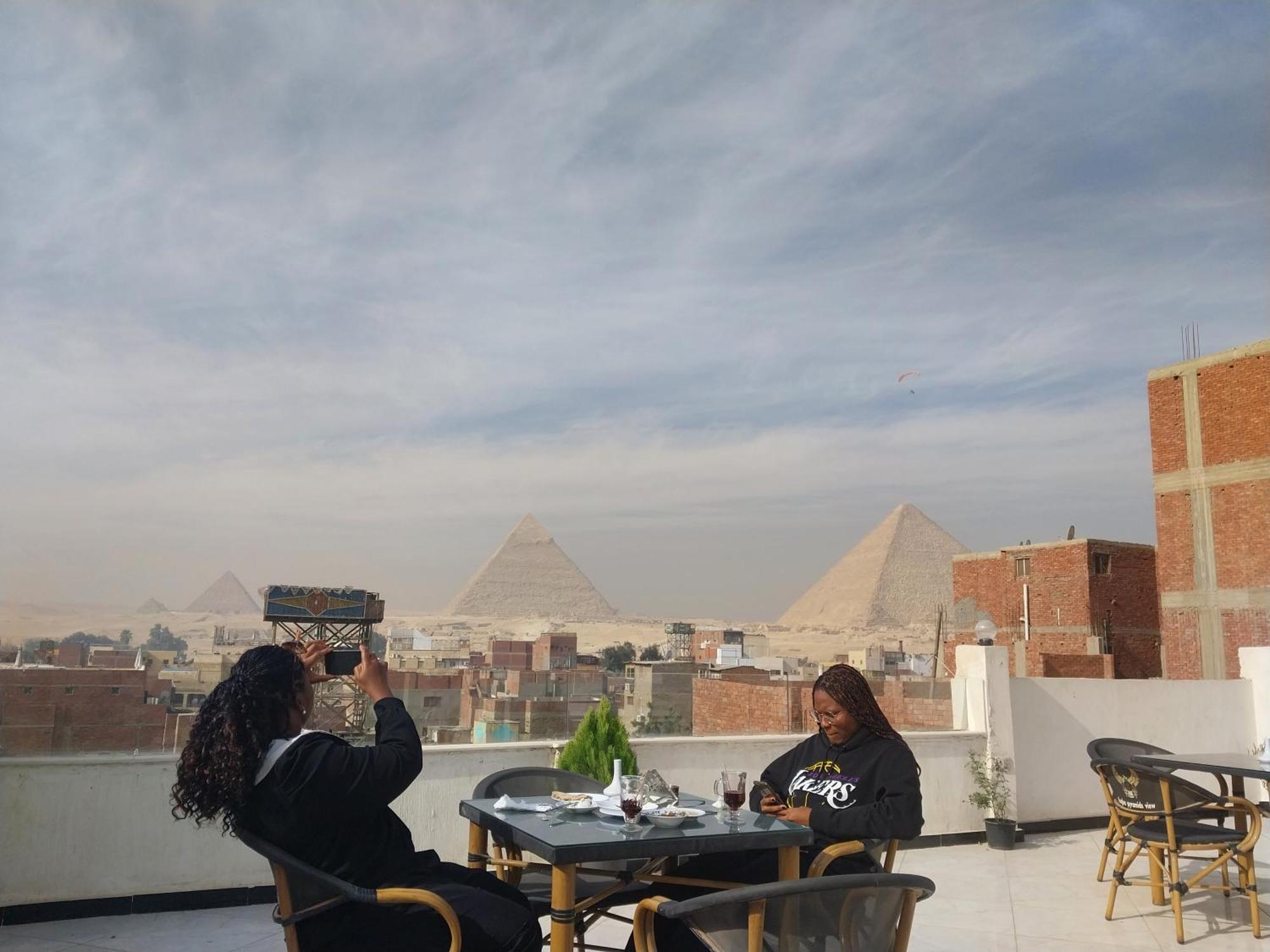Eagles Pyramids View 호텔 Kafret el-Gabal 외부 사진