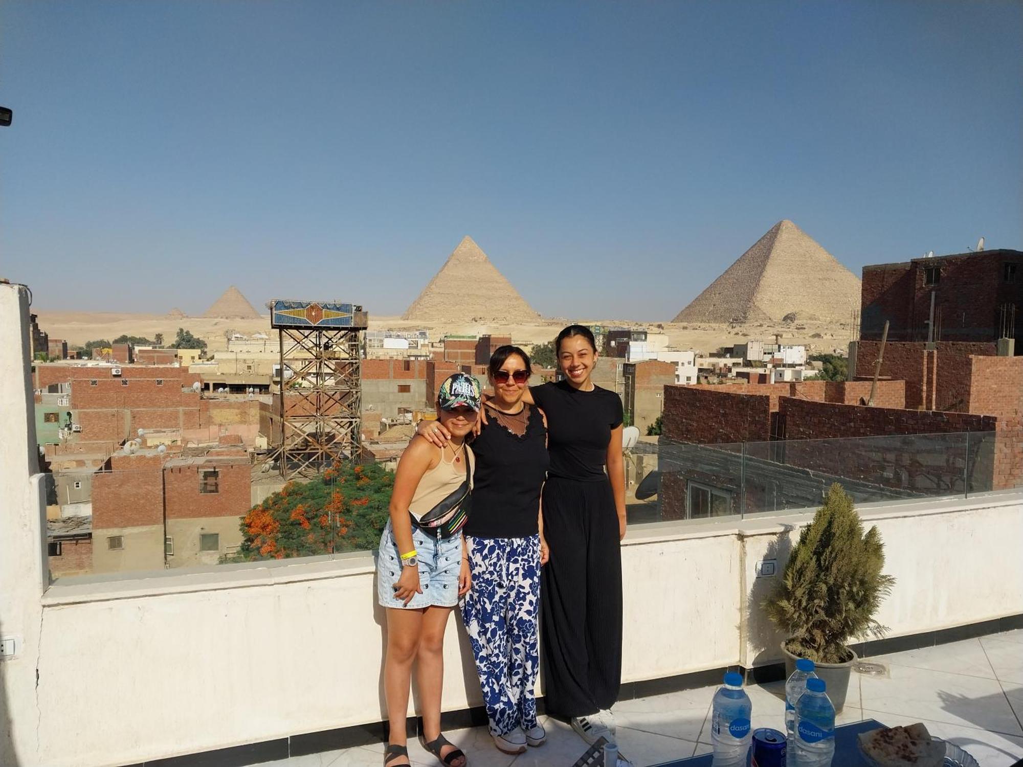 Eagles Pyramids View 호텔 Kafret el-Gabal 외부 사진